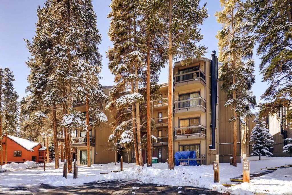 Hot Tub & Sauna Peak 8 Брекънридж Екстериор снимка
